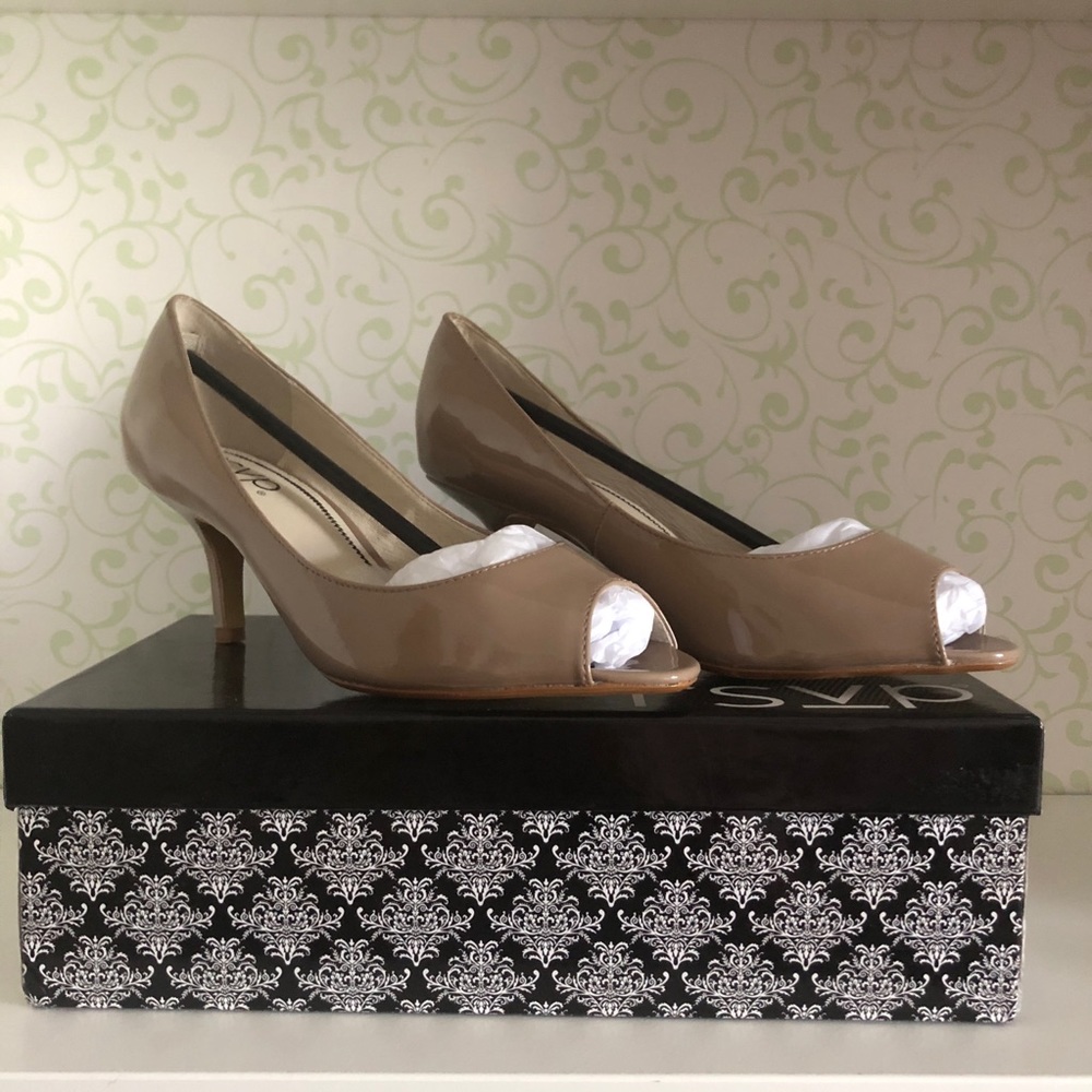 rsvp Maren Patent Peep Toe Pump